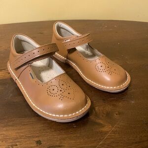 L’Amour Leather Shoes